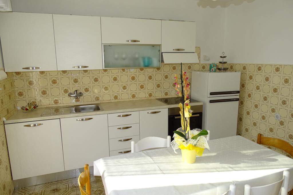 Apartment Parenzana Bibali 65 A 52460-Buje Eksteriør bilde